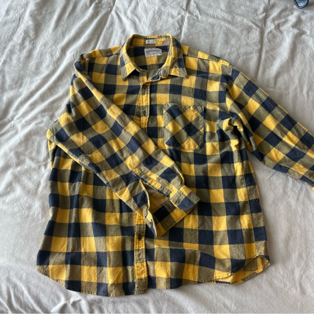 Men’s flannel shirt